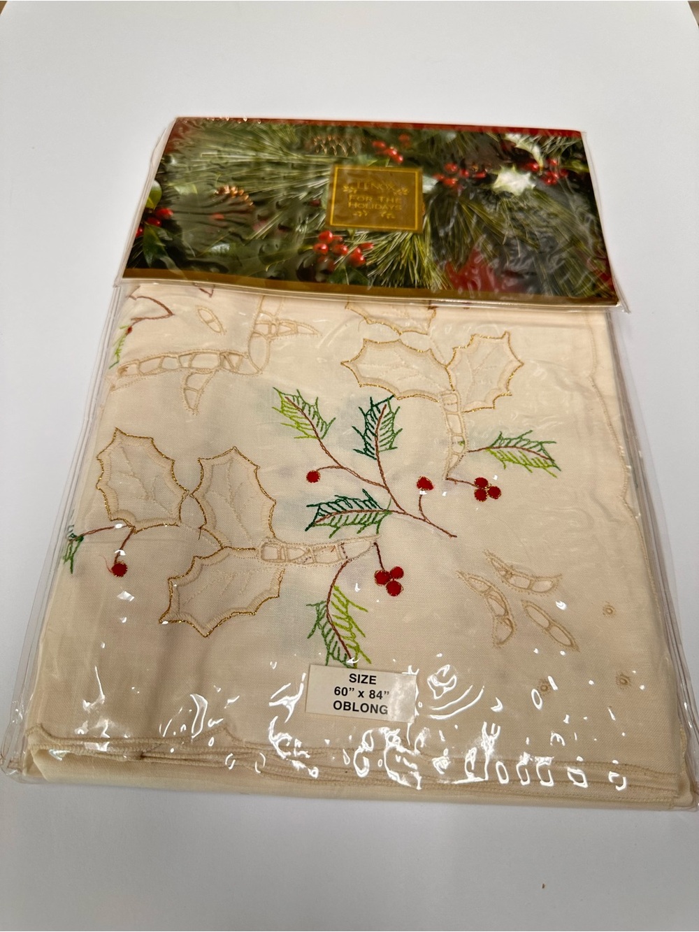 Lenox For The Holidays Christmas Holly Embroidered Tablecloth Oblong 60x84” NOS